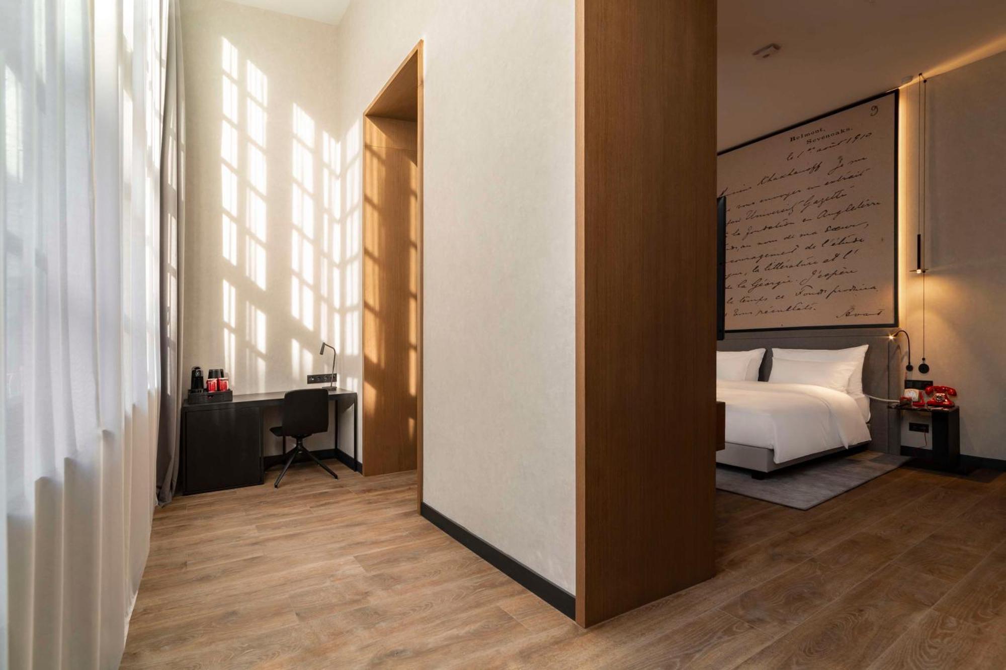 Radisson Red Tbilisi Hotel Eksteriør billede